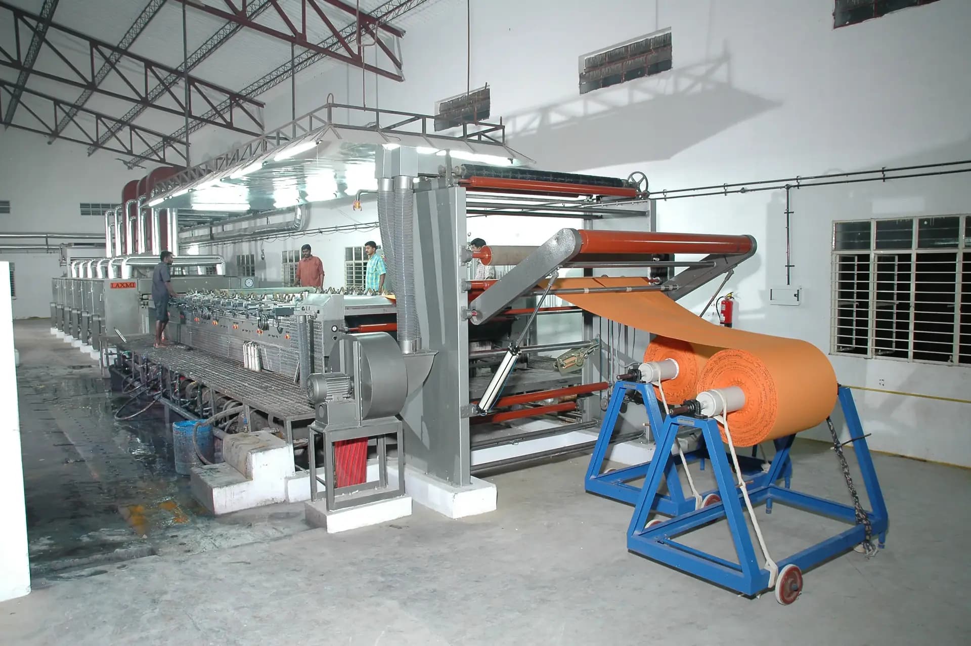 Fabric finishing and compacting line